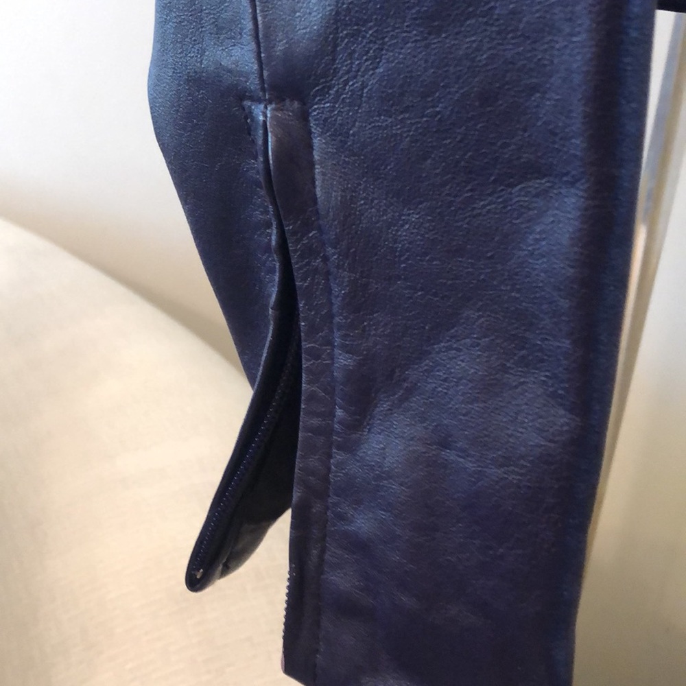 Jacket - Picture 2 of 6